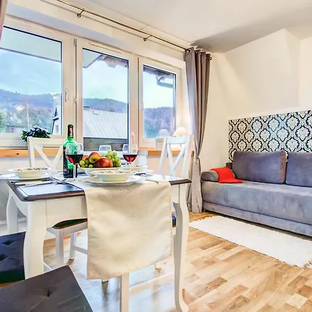 Krzeptowskiego Apartment *